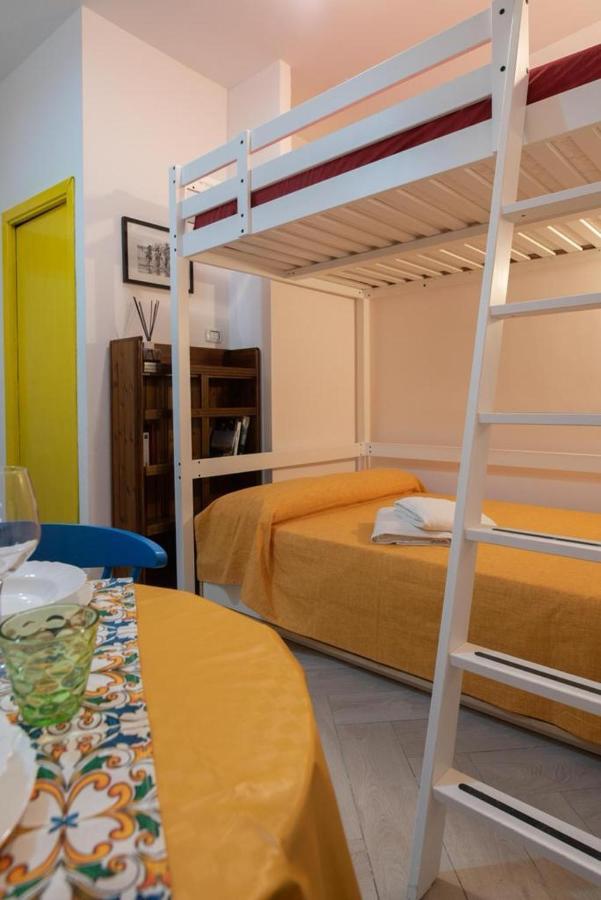 Casetta Tortina B&B Наполи Екстериор снимка