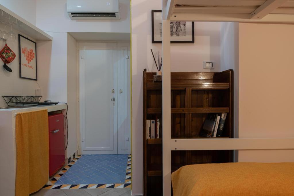 Casetta Tortina B&B Наполи Екстериор снимка