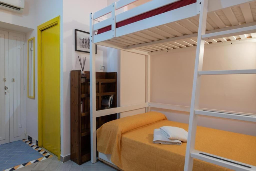 Casetta Tortina B&B Наполи Екстериор снимка